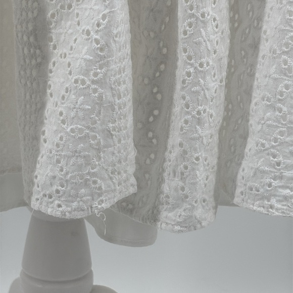 Amanda Uprichard Sheradin Tiered Eyelet Dress in White - Size Medium - Picture 7 of 9